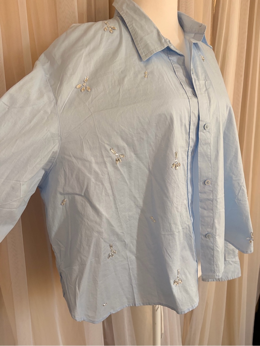Old Navy Light Blue Embellished Button-Up Blouse - Picture 2 of 10